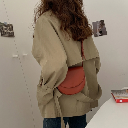 Midlange trench coat